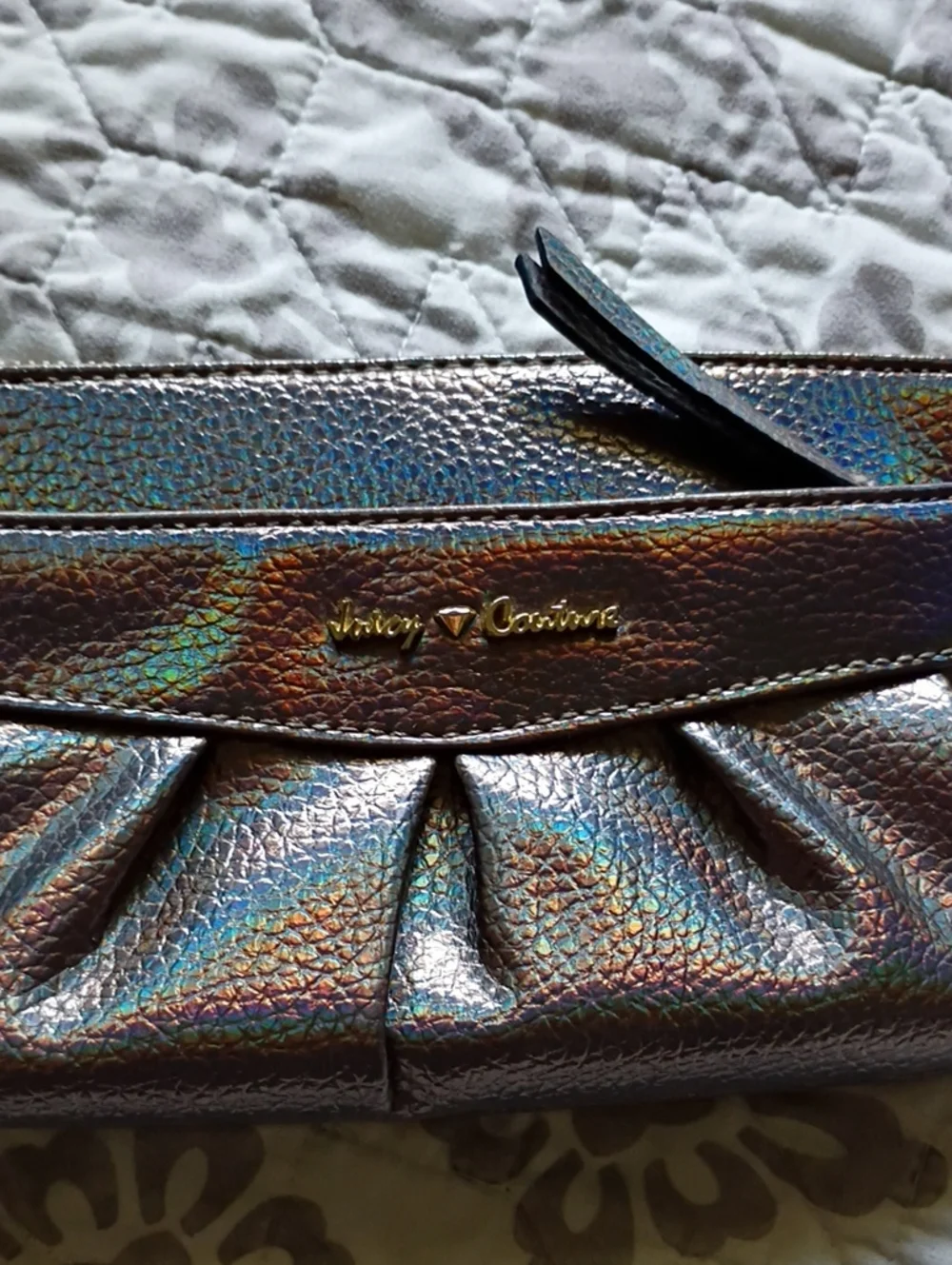 Juicy Couture Iridescent Lavender Wristlet Clutch